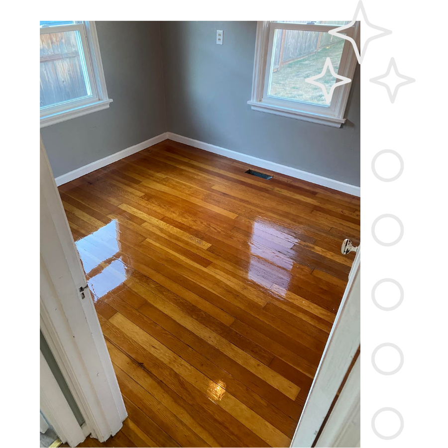 Hardwood Floor Cleaning in Kelso WA