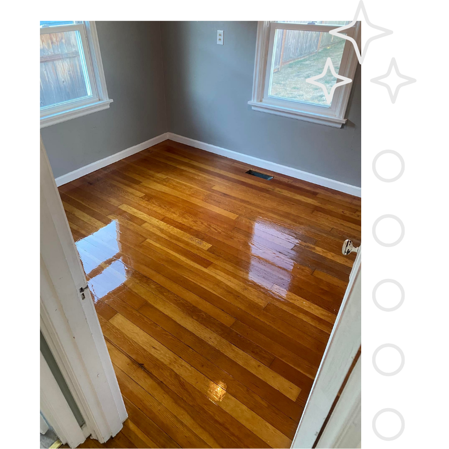 Hardwood Floor Cleaning in Kelso WA